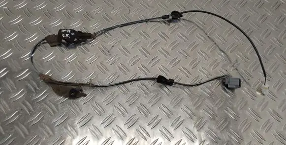 Toyota Avensis T270 Rear ABS sensor wiring 