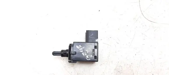 Clutch pedal sensor