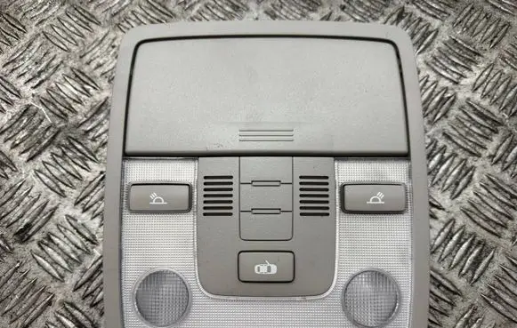 KIA Sportage Headlining lighting console trim 