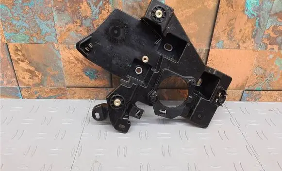 BMW XM Holder (bracket) 9824062 61429824062