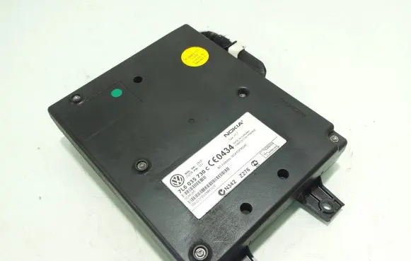 Volkswagen Touareg I Phone control unit/module 7L6035730C
