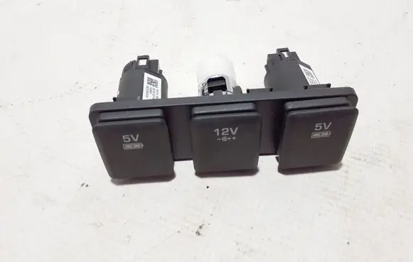 Land Rover Discovery Sport USB socket connector FK7219010CA