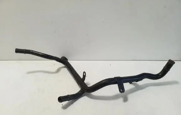 Volkswagen PASSAT B6 Engine coolant pipe/hose 03G121065H