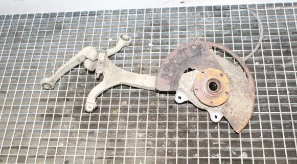 Volkswagen Phaeton Front wheel hub