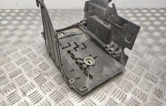 Volvo S80 Battery box tray 31299569