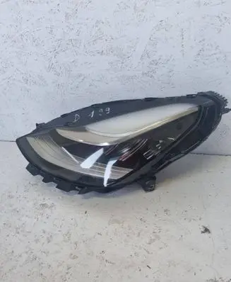 Tesla Model 3 Headlight/headlamp 1077375-50-b