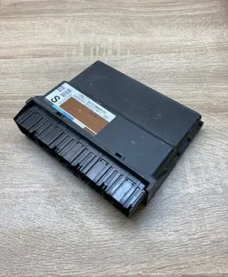 Ford Mondeo Mk III Comfort/convenience module 3S7T15K600SC