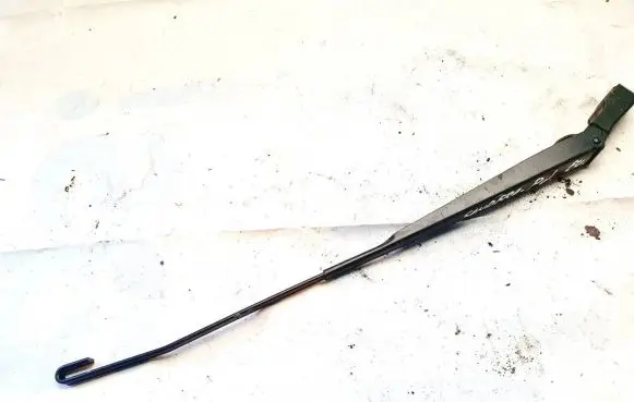 Dacia Sandero Front wiper blade arm 288809497r