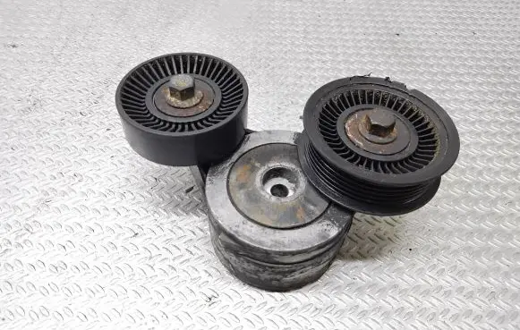 Dodge Durango Generator/alternator belt tensioner