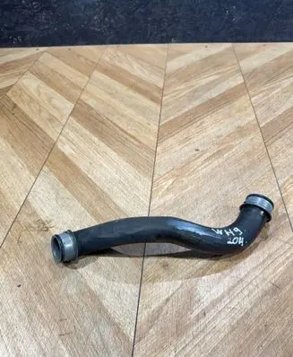 Mercedes-Benz C W204 Engine coolant pipe/hose A2045011582 TAP141406 0040706