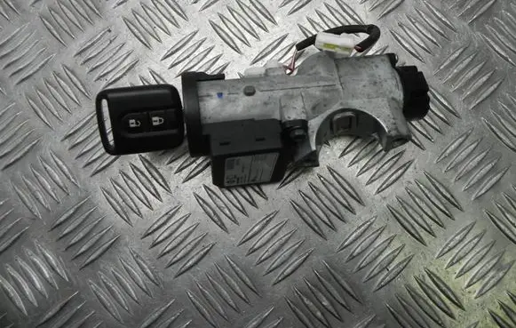 Nissan Primera Ignition lock 28590C9965 M3830