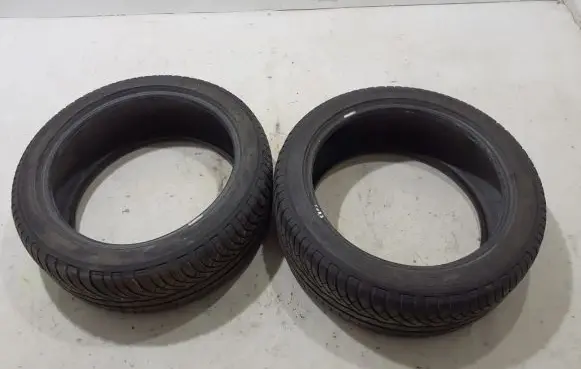 Ford Kuga II R20 summer tire 23545R19