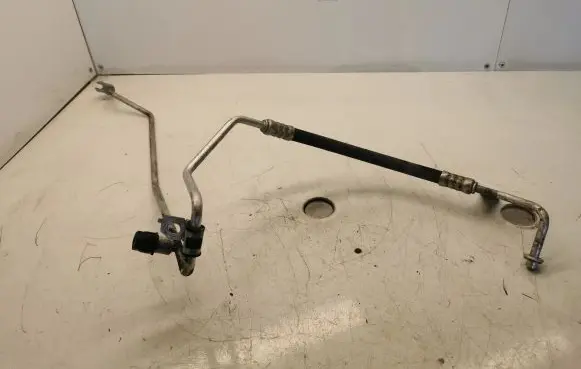 Jeep Grand Cherokee Air conditioning (A/C) pipe/hose 68161181AA