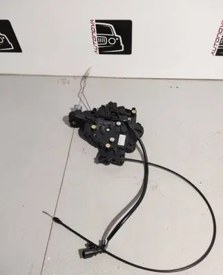 Volkswagen Transporter - Caravelle T5 Sliding door lock 7H0843654CC 12427 01072148005