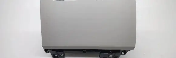 Volvo S90, V90 Glove box