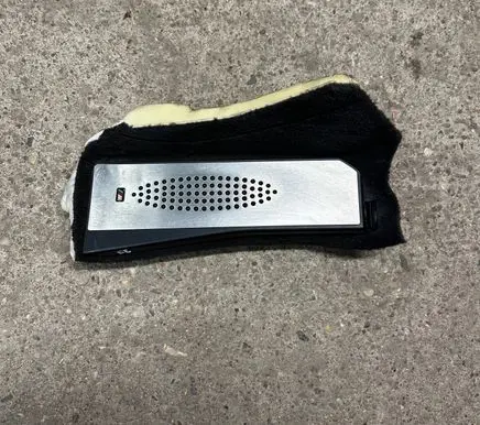 BMW 5 F10 F11 Foot area side trim 51477960700
