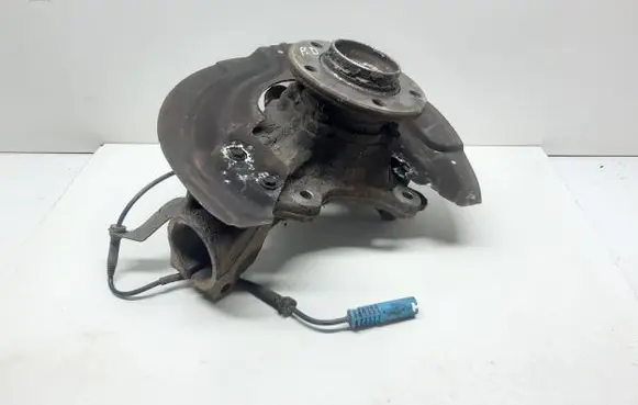 BMW X1 E84 Front wheel hub spindle knuckle 6788700 31216788700