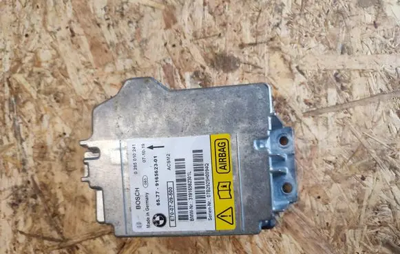 BMW X5 E70 Airbag control unit/module 9165623 0285010241 31916562301L