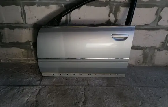 Audi A8 S8 D3 4E Front door