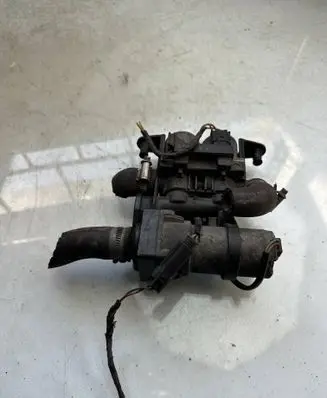 BMW 7 E38 Coolant heater control valve 8368462 1147412118