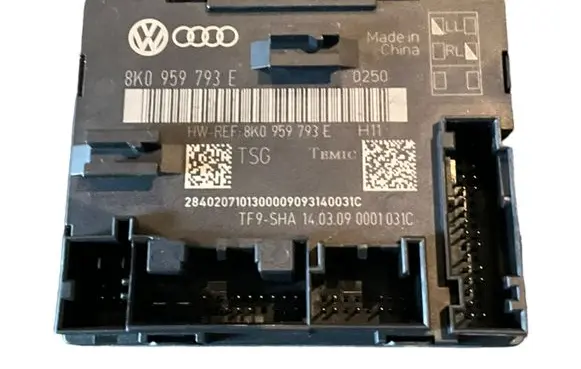 Audi A4 S4 B8 8K Door control unit/module 8K0959793E