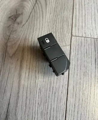 Citroen C5 Central locking switch button 9663775720