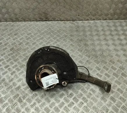 Mercedes-Benz E W213 Front wheel hub A2133324700