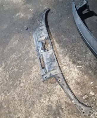 Top upper radiator support slam panel