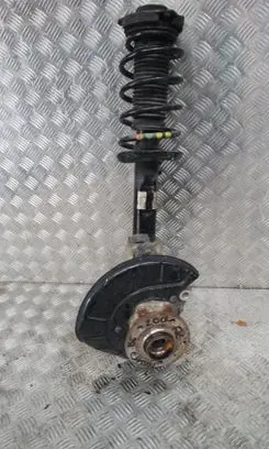 Volkswagen PASSAT B8 Front wheel hub spindle knuckle