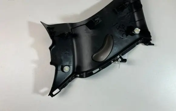 Nissan Juke I F15 (C) pillar trim 769341KB0A