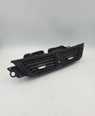 BMW X1 E84 Dash center air vent grill 2991681