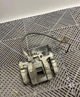 Hyundai Ioniq 5 Rear brake caliper T158247700