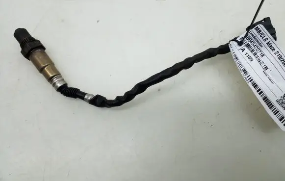 Mercedes-Benz CLS C219 Lambda probe sensor A0045420718