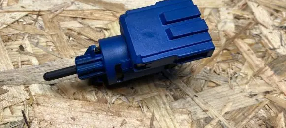 Clutch pedal sensor