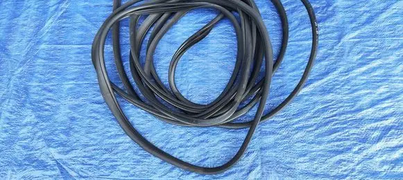 Mercedes-Benz ML W164 Sliding door rubber seal 