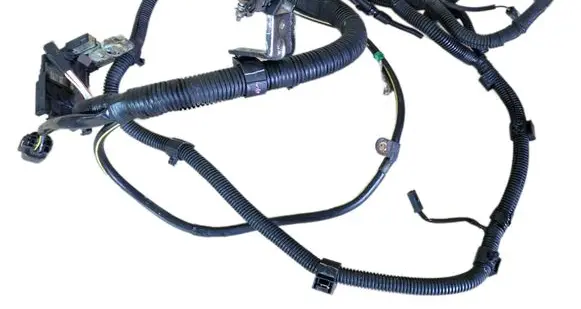 Mitsubishi L200 Battery relay fuse 8524A227