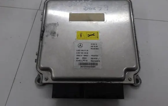 Mercedes-Benz C W204 Engine control unit/module ECU A6519003100