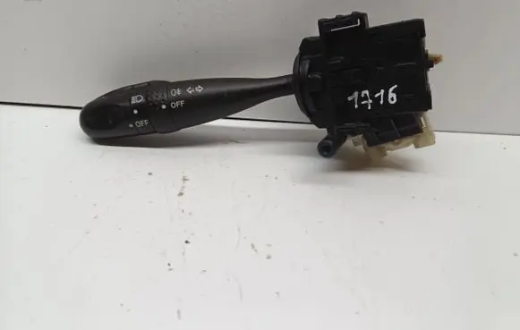 Toyota Corolla E120 E130 Indicator stalk 1736482
