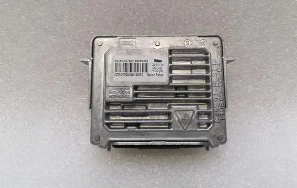 Chevrolet Corvette Headlight ballast module Xenon 89089352