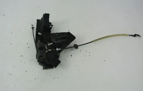 Ford Focus C-MAX Front door lock 