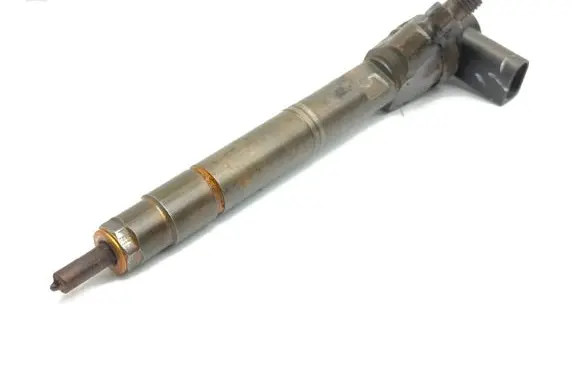 Mercedes-Benz S W220 Fuel injector 0445110094 A6280700387