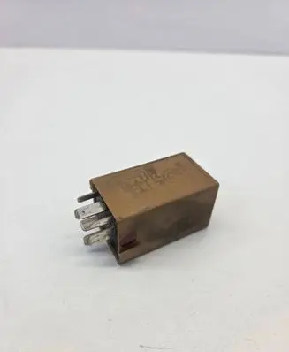 BMW 5 E60 E61 Window control relay 61368384505 V23141B3001315