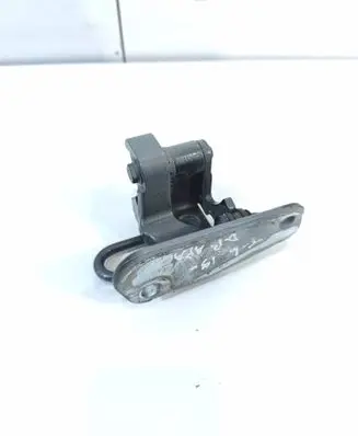 Volkswagen Transporter - Caravelle T6 Front door lower hinge