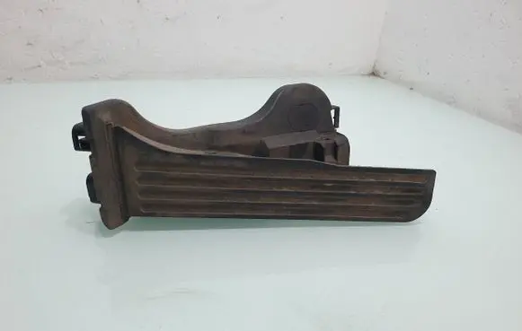 Skoda Superb B6 (3T) Accelerator throttle pedal 1K1721503P
