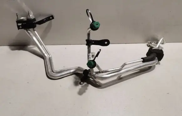 Land Rover Defender Air conditioning (A/C) pipe/hose L8B219A834EC