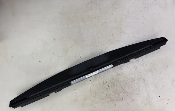 Audi A6 S6 C6 4F Rear windscreen sun blind/shade 4F9861325