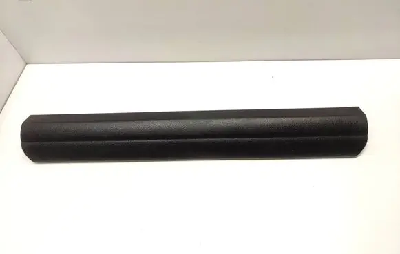 Front sill trim cover