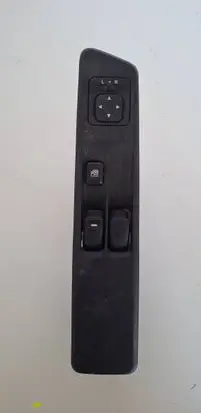 Mitsubishi Pajero Electric window control switch MR480791