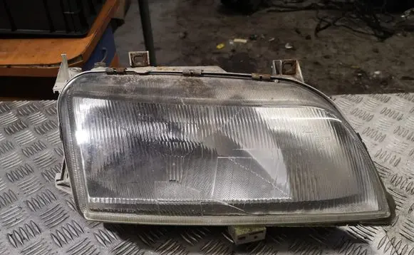 Volkswagen Sharan Headlight/headlamp 95VW13006FE
