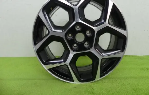 Opel Astra L R18 alloy rim 9843281680